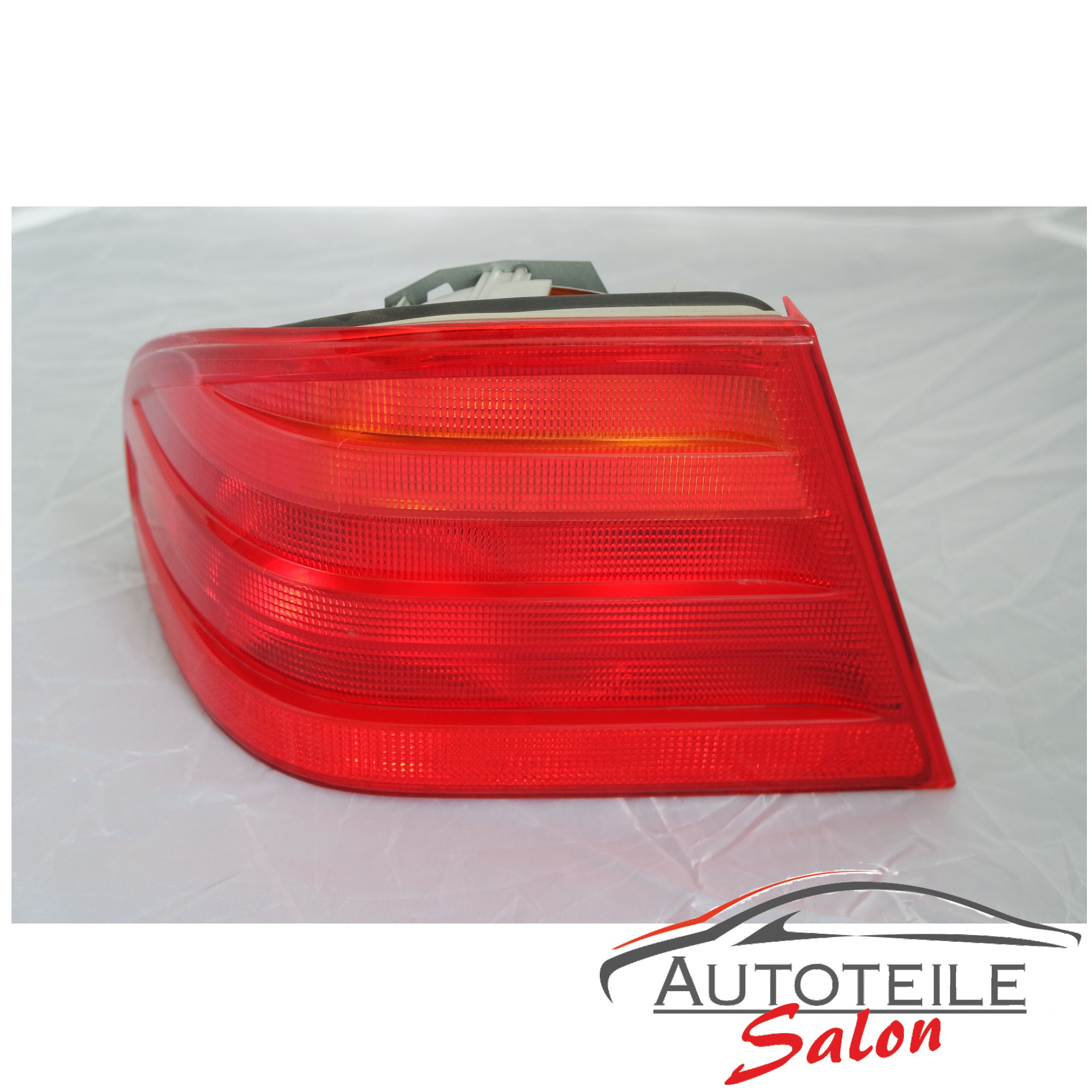 Originale Mercedes Benz Rückleuchte W210 / A2108204664